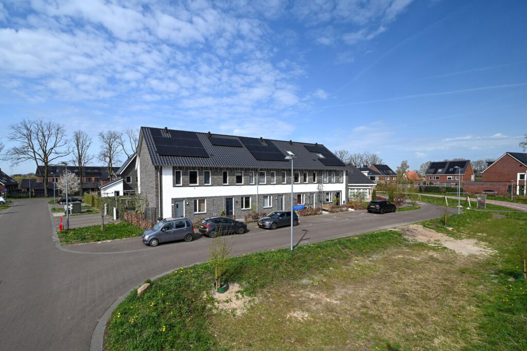 Conny Heijmansstraat 3 in Putten, 3882 WX