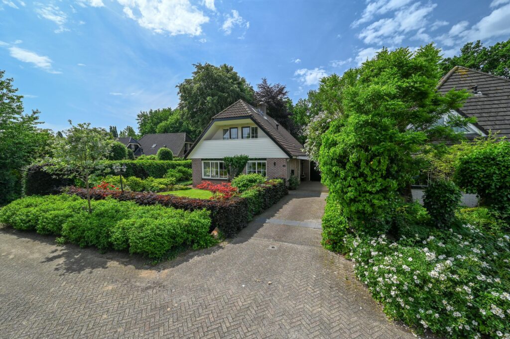 Kemphaanstraat 12 in Putten, 3882 HP