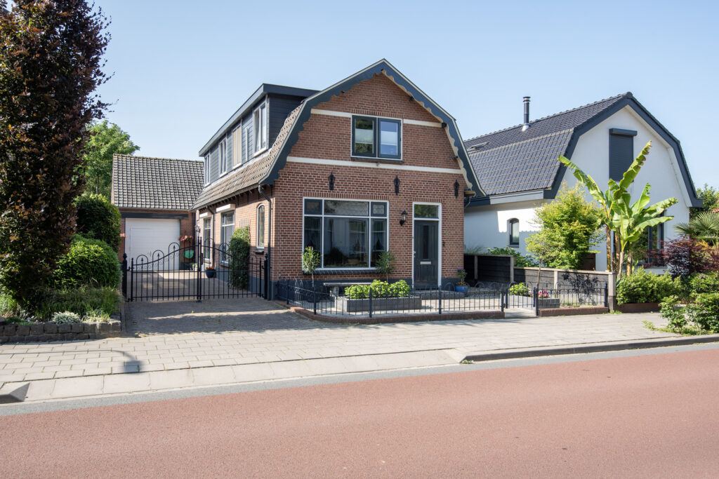 Stationsstraat 9 in Putten, 3881 AA